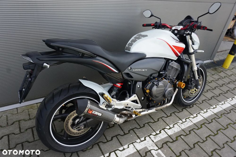 Honda Hornet - 3