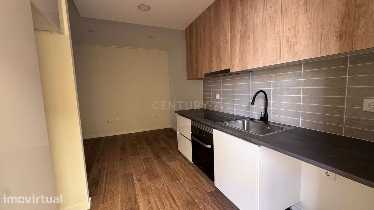 Apartamento Renovado em Vila Franca de Xira - 3 Quartos - Grande imagem: 2/24