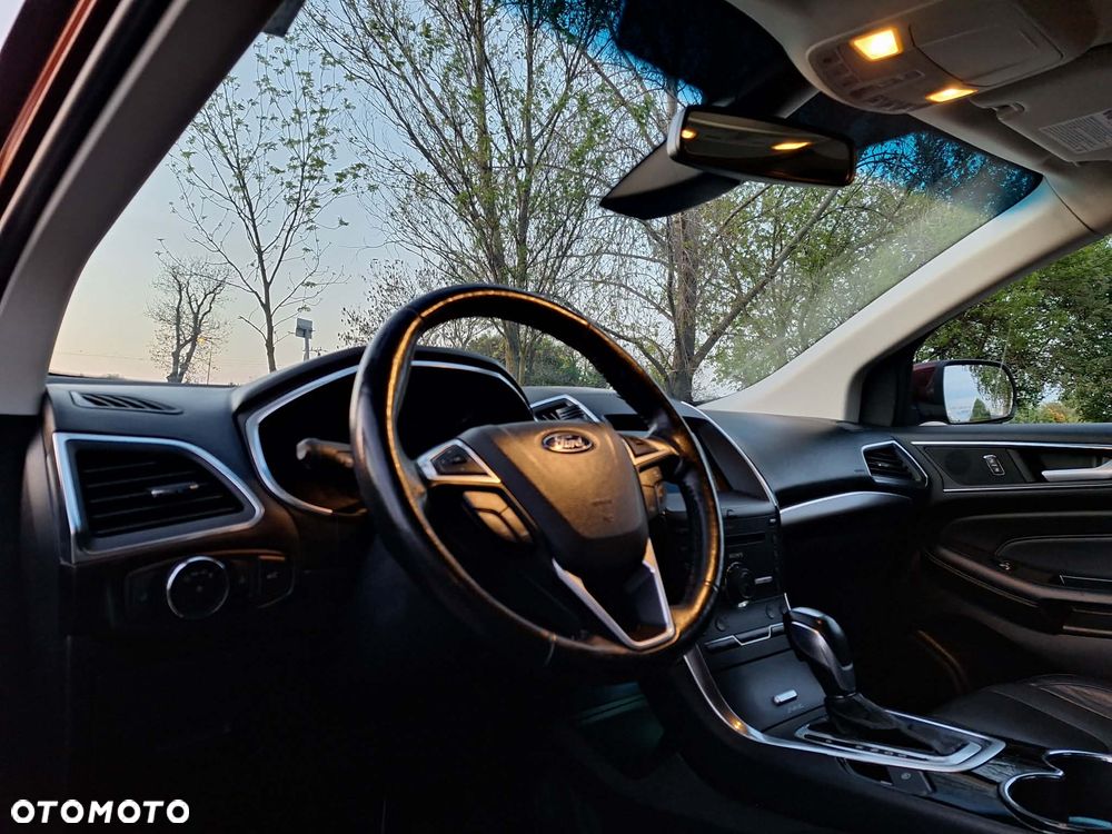 Ford Edge - 10