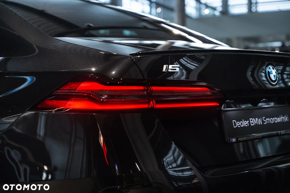BMW i5 83.9kWh M60 xDrive - 11