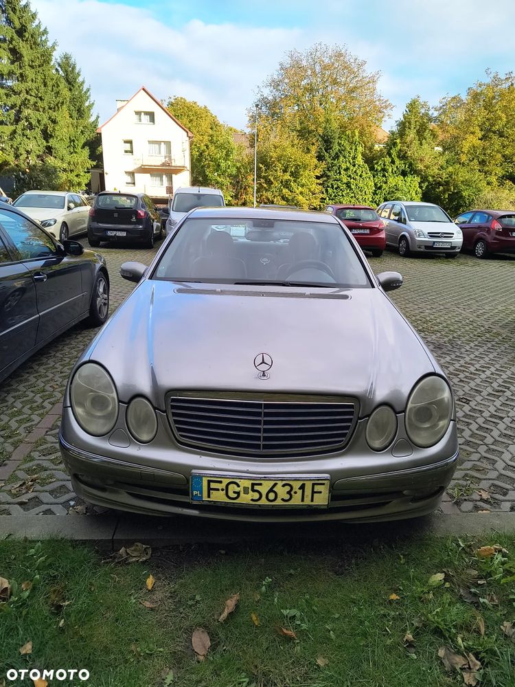 Mercedes-Benz Klasa E - 1