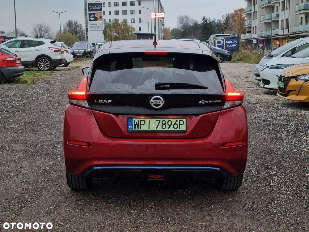 Nissan Leaf 40 kWh Tekna - 4