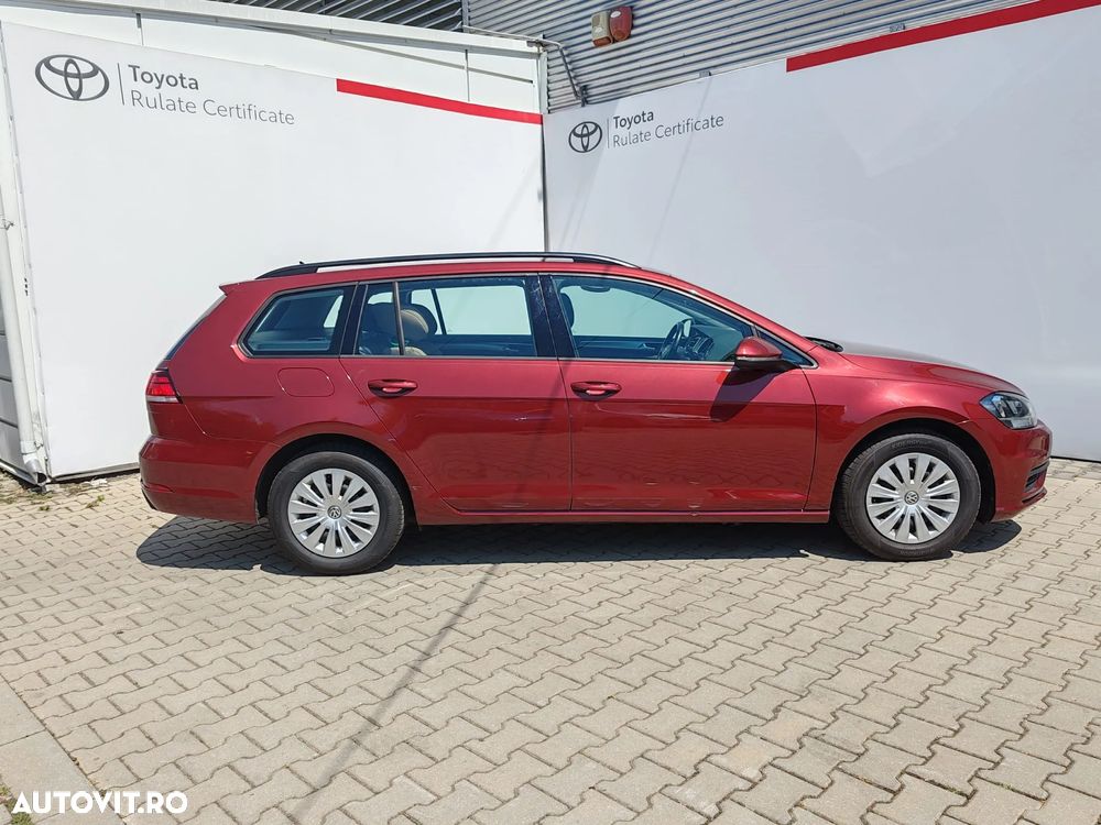 Volkswagen Golf - 4
