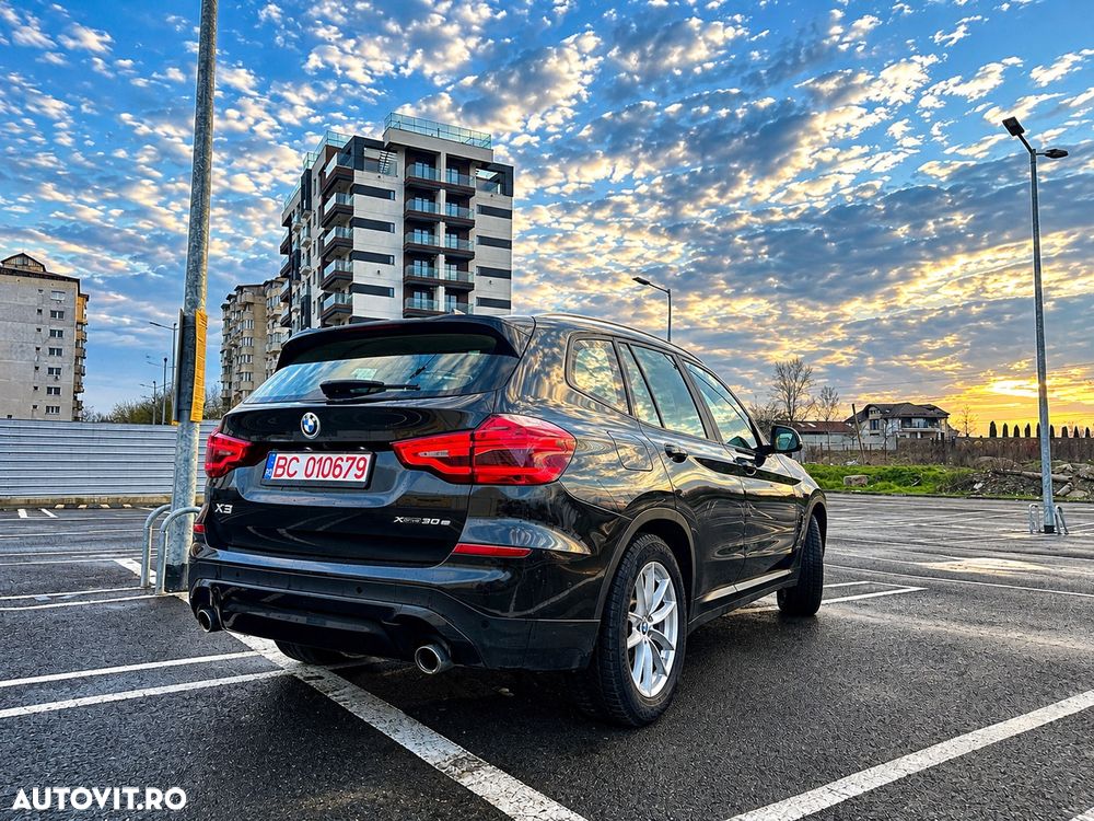 BMW X3 2021 — imagine 14