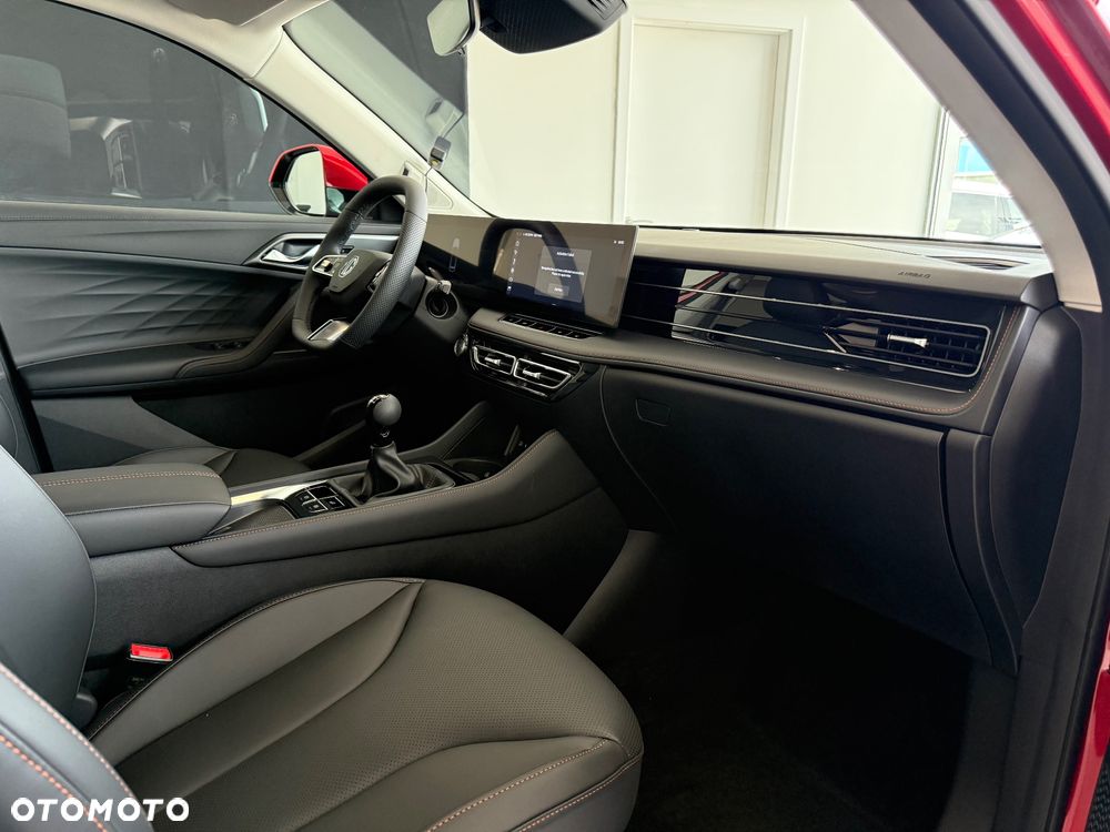 MG HS 1.5 T-GDI Exclusive - 17