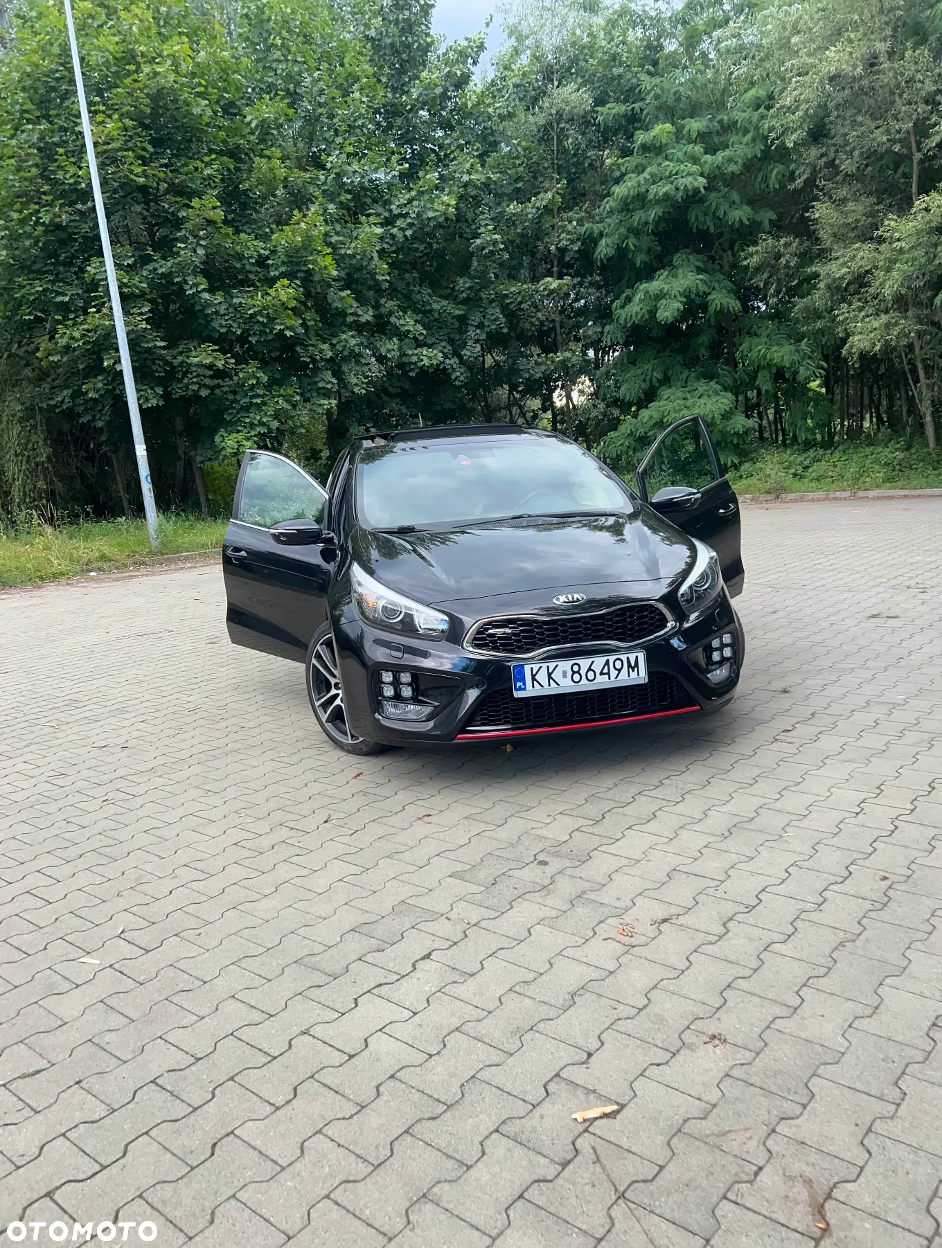 Kia Ceed Cee'd 1.6 T-GDI GT XL - 2