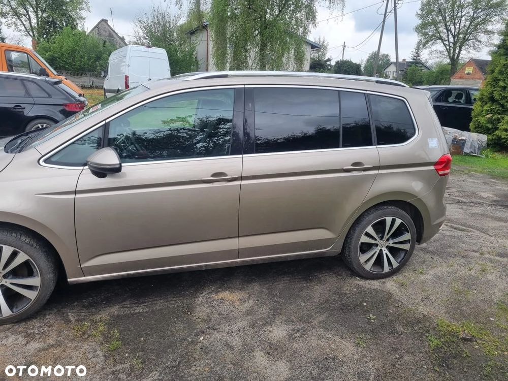 Volkswagen Touran 2.0 TDI SCR (BlueMotion Technology) Comfortline - 3
