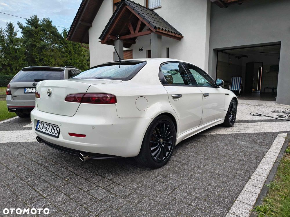 Alfa Romeo 159 - 1