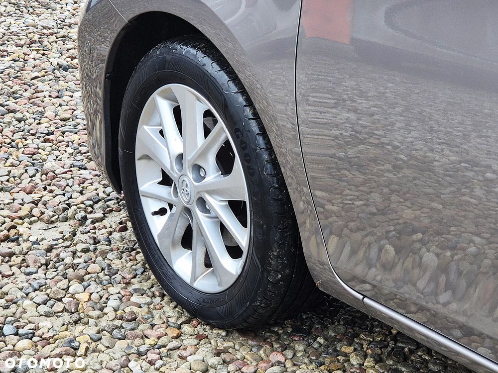 Toyota Auris 1.6 Executive - 40