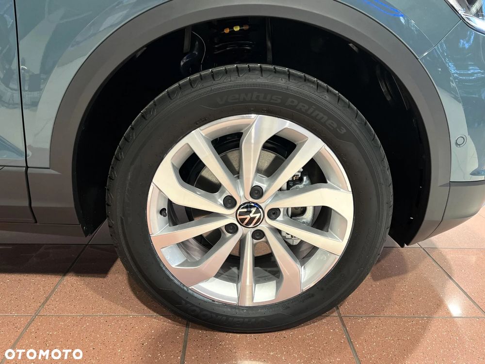 Volkswagen T-Roc ver-1-5-tsi-life-plus-dsg - 35