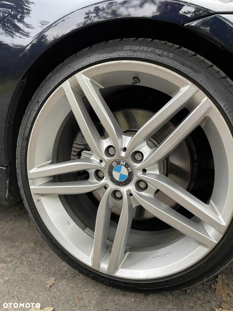 BMW Seria 3 325d - 17