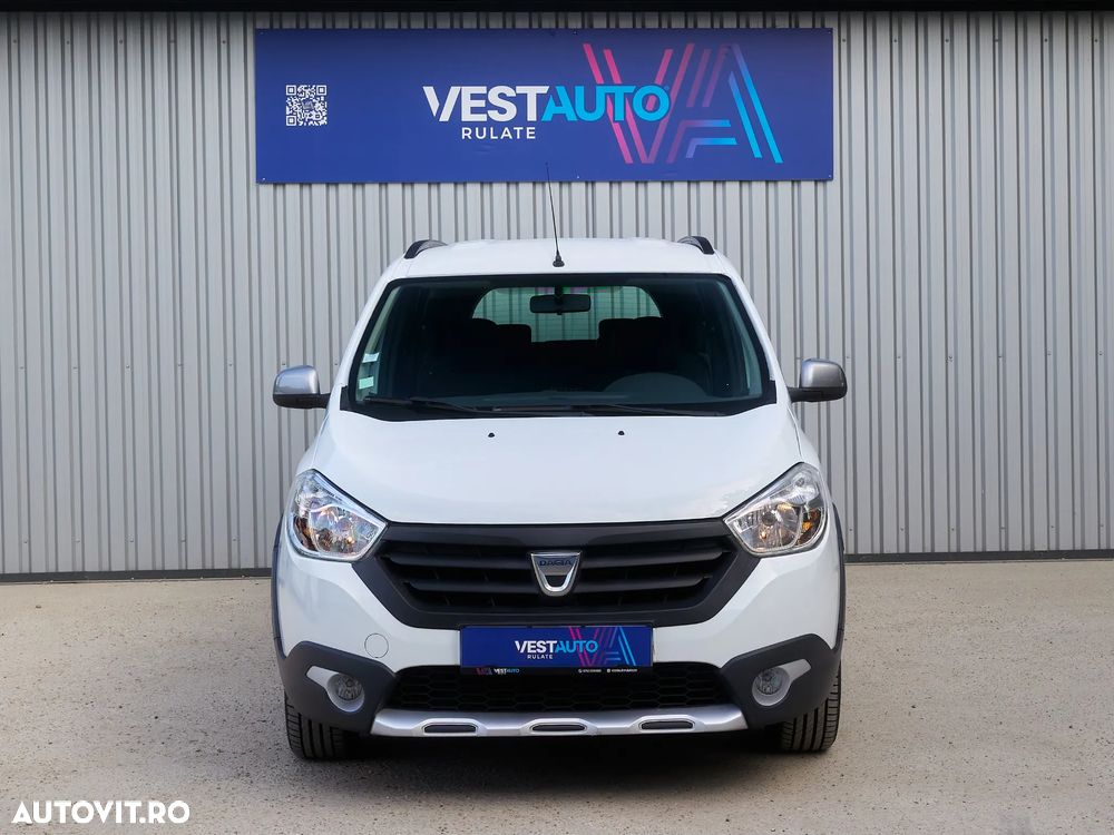 Dacia Lodgy TCe 115 Stepway - 3