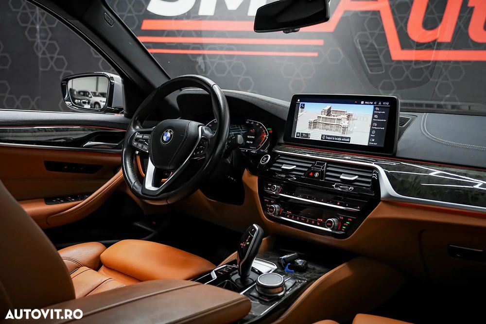 BMW Seria 5 530i Aut. Luxury Line - 17