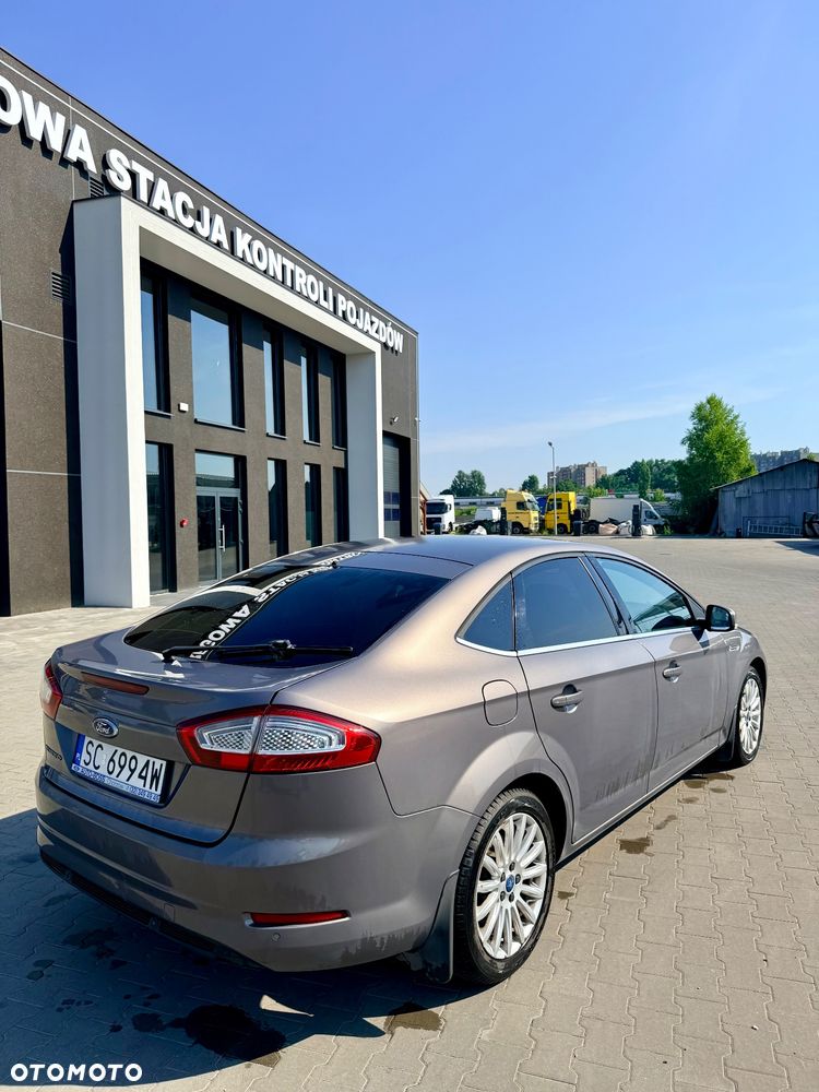 Ford Mondeo - 8