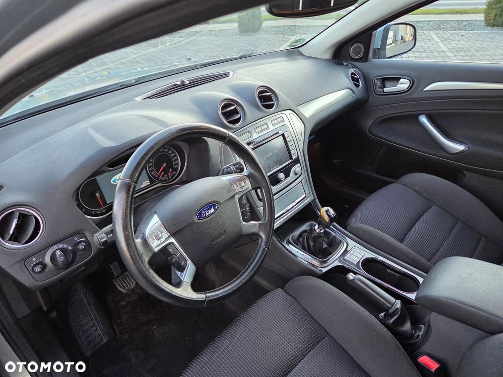 Ford Mondeo 2.0 TDCi Titanium S - 10