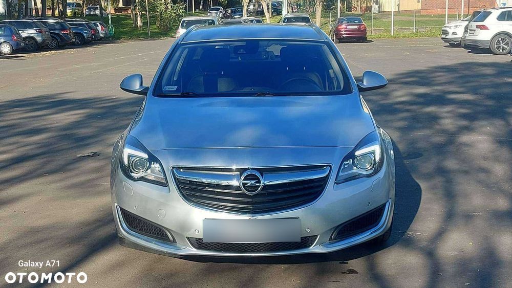 Opel Insignia - 1