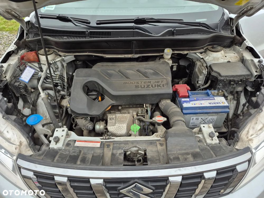 Suzuki Vitara 1.0 Boosterjet Premium 4WD - 2