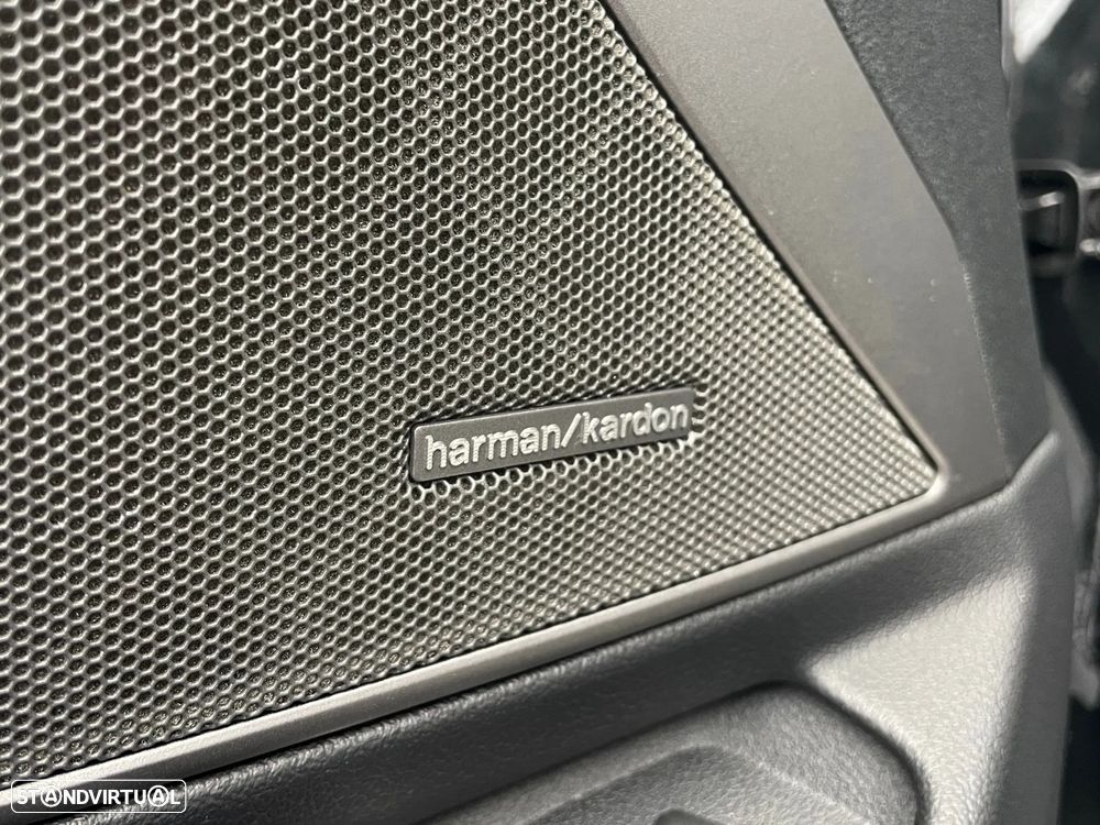 BMW 330 e Pack M Auto - 41