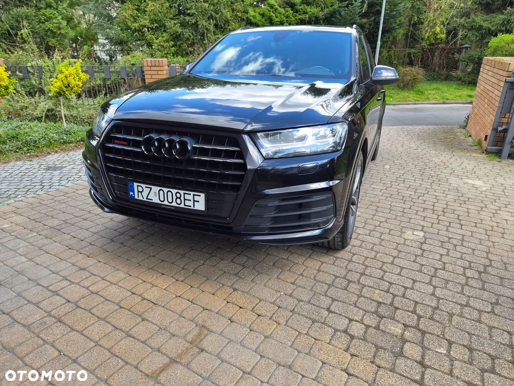 Audi Q7 - 10