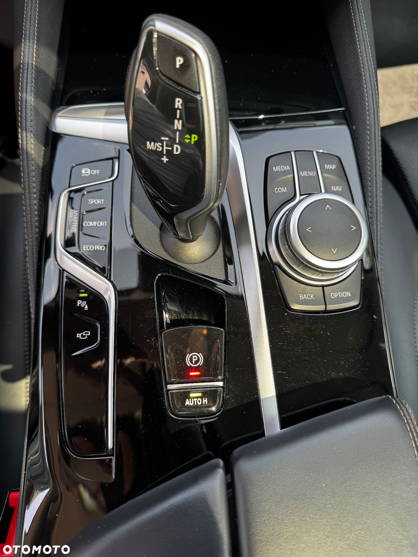 BMW Seria 5 520d Luxury Line - 26