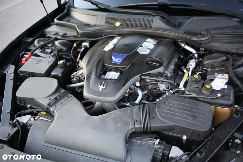 Maserati Quattroporte - 26