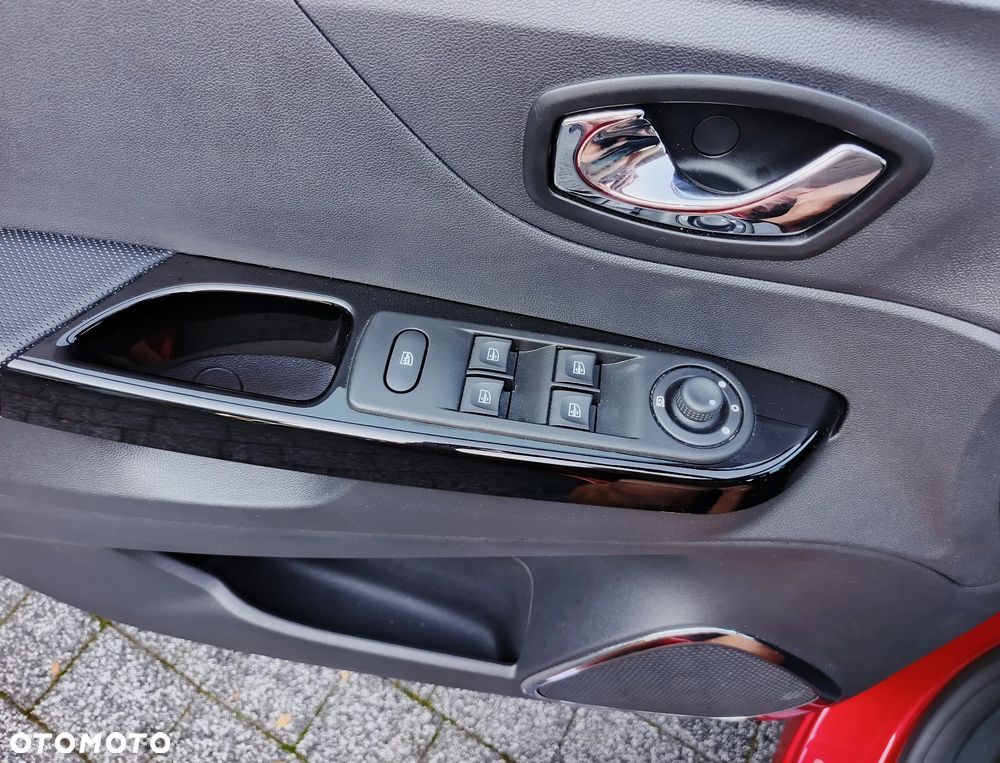 Renault Captur ENERGY TCe 120 EDC Initiale Paris - 19