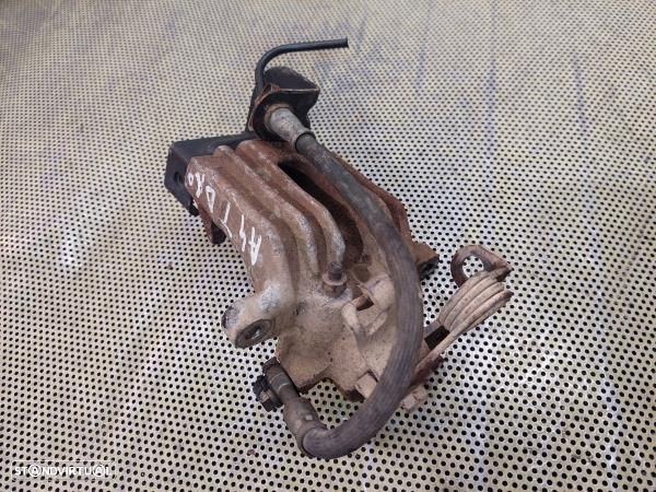 Pinça Travao Tras Dto Audi A4 (8E2, B6) - 2