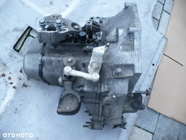 208 I CITROEN C3 BEZYNA SKRZYNIA BIEGOW 20CR14  68TYS. PRZEBI.EU