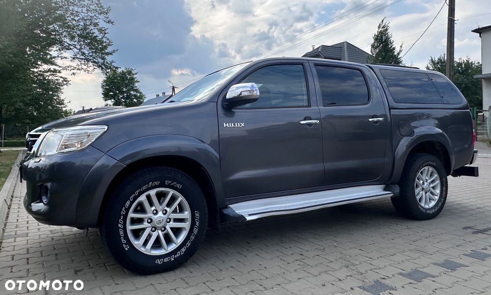 Toyota Hilux - 7