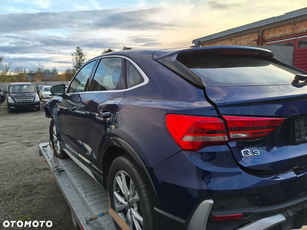 Audi Q3 Sportback 35 TDI S-Line S tronic - 9