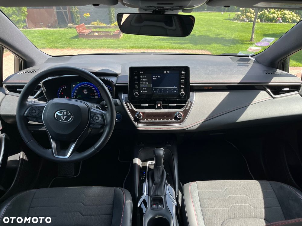 Toyota Corolla 2.0 Hybrid Executive - 20