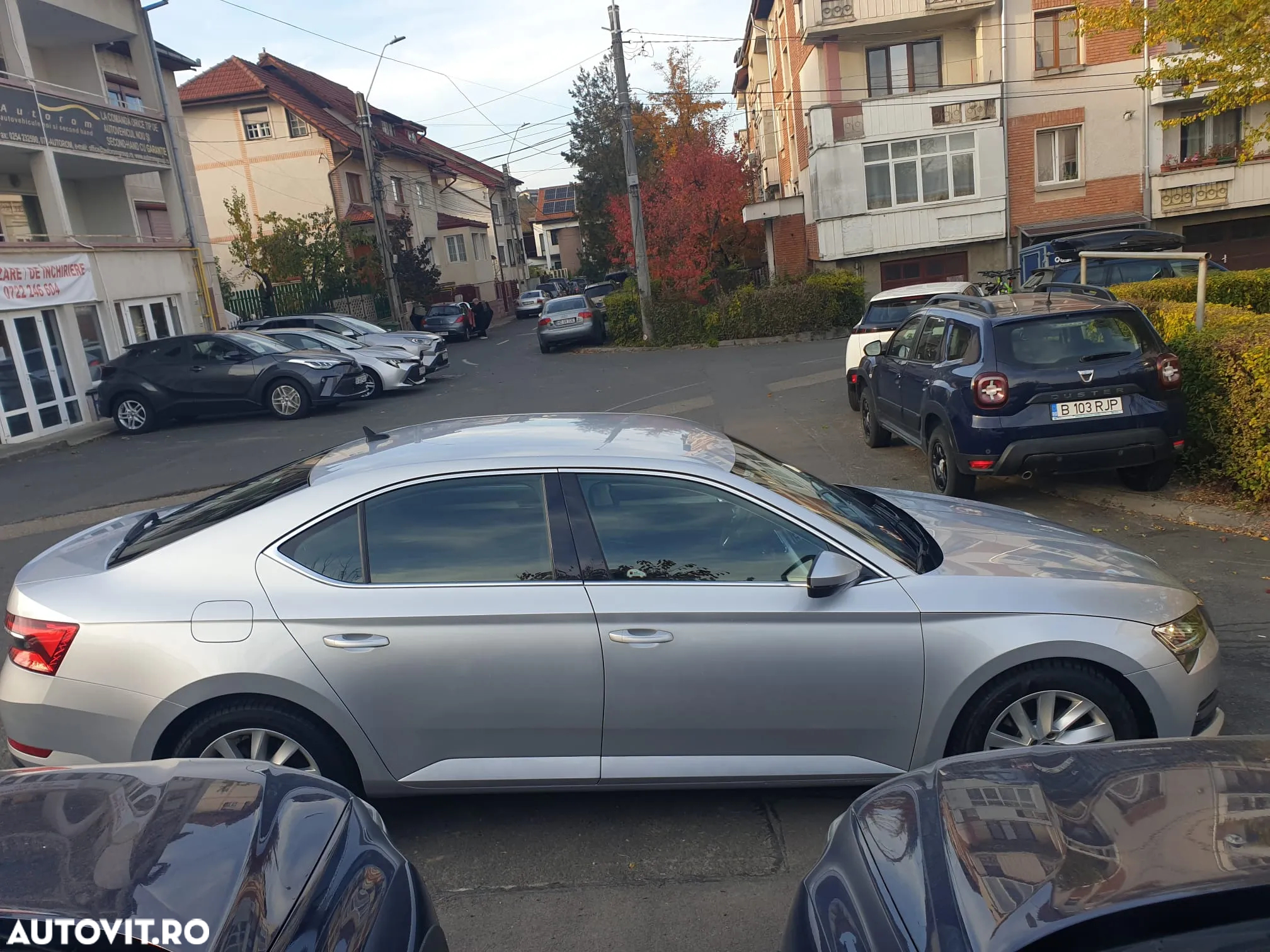 Skoda Superb 2.0 TDI DSG Ambition - 5