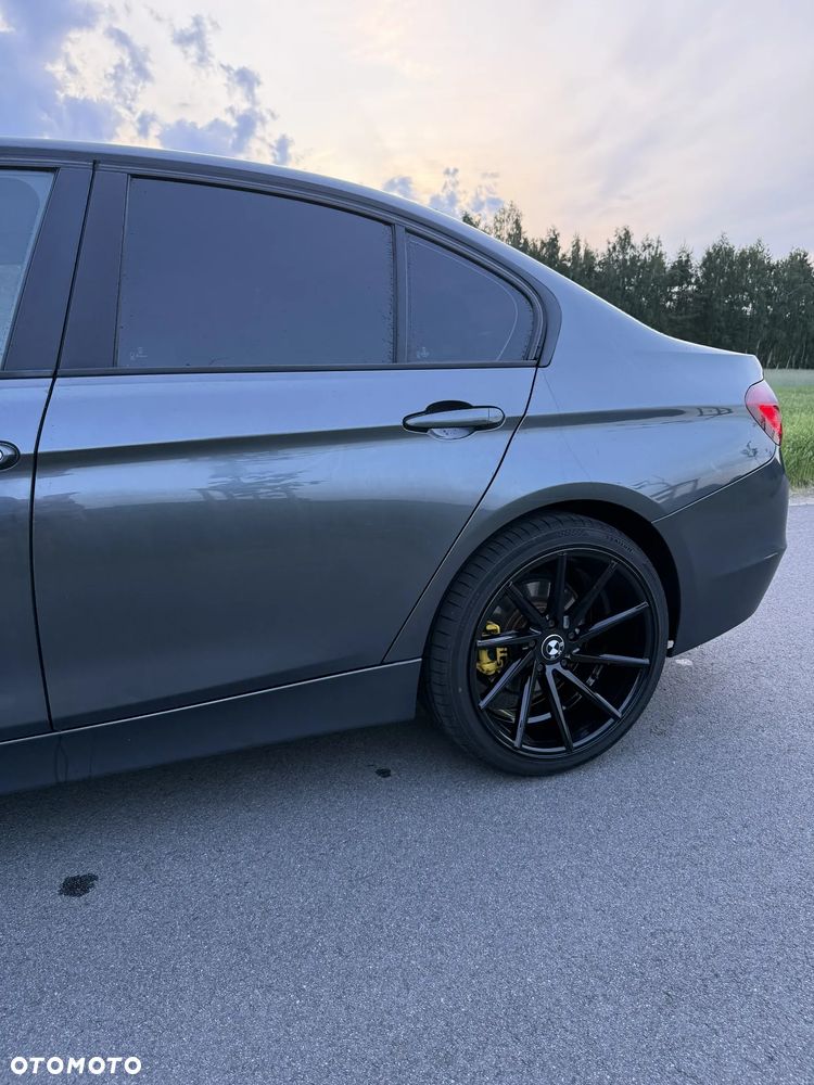 BMW Seria 3 - 10
