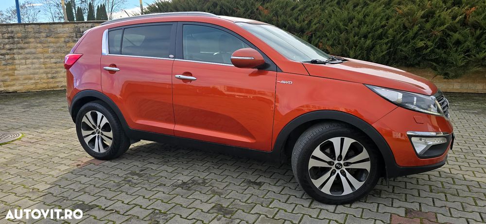 Kia Sportage 2.0 CRDI 4WD Automatik Fifa World Cup Edition - 6