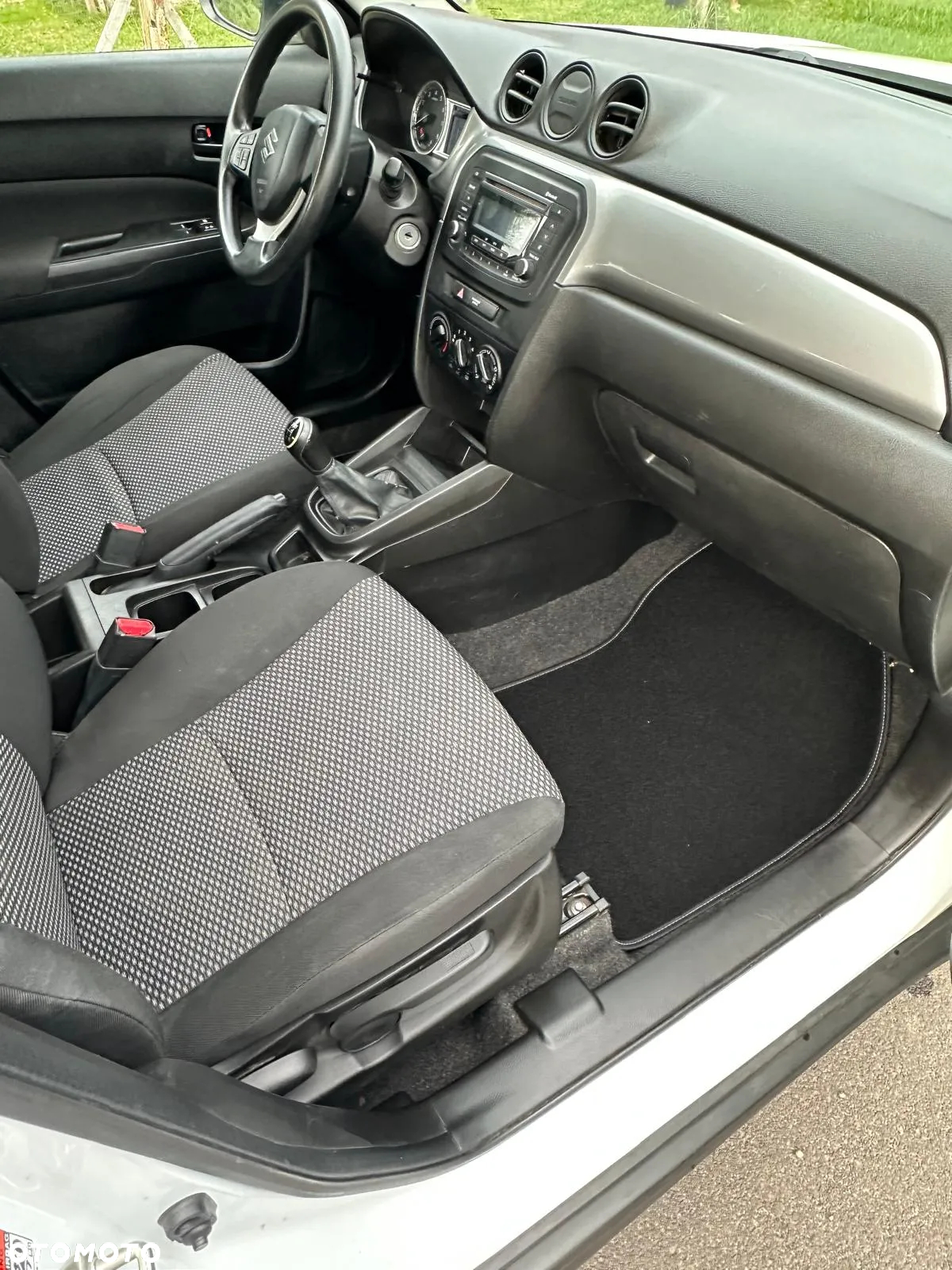 Suzuki Vitara 1.6 Premium 2WD - 10