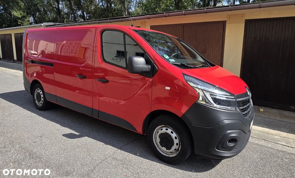 Renault Trafic - 2