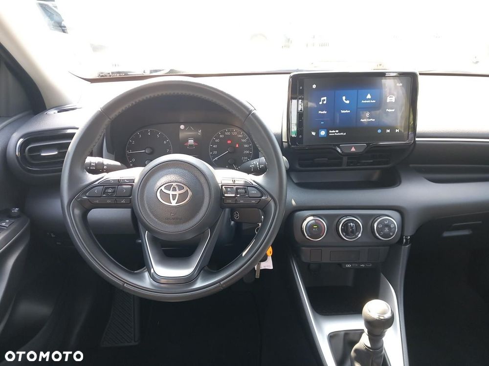 Toyota Yaris 1.5 Comfort - 15