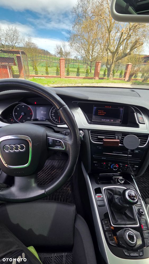 Audi A4 Avant 2.0 TDI 116g DPF Ambition - 13