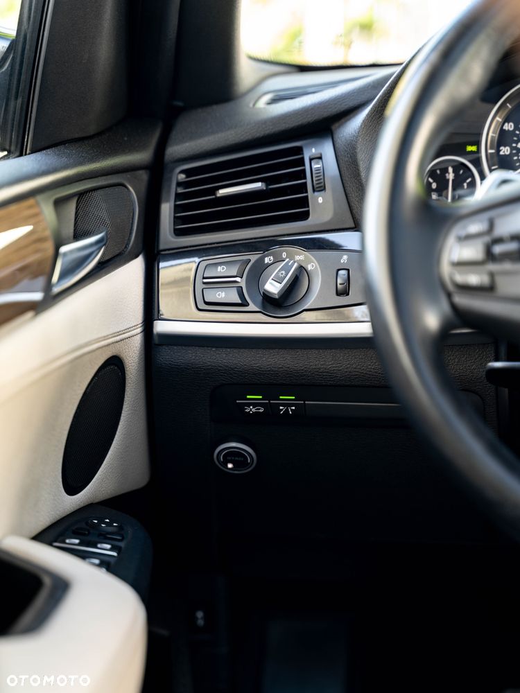 BMW X3 35i xDrive - 20