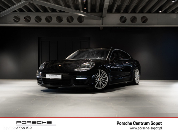 Porsche Panamera 4S