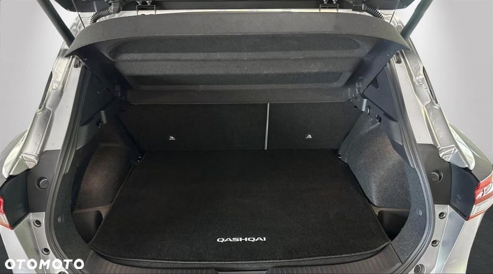 Nissan Qashqai 1.3 DIG-T DCT TEKNA - 18