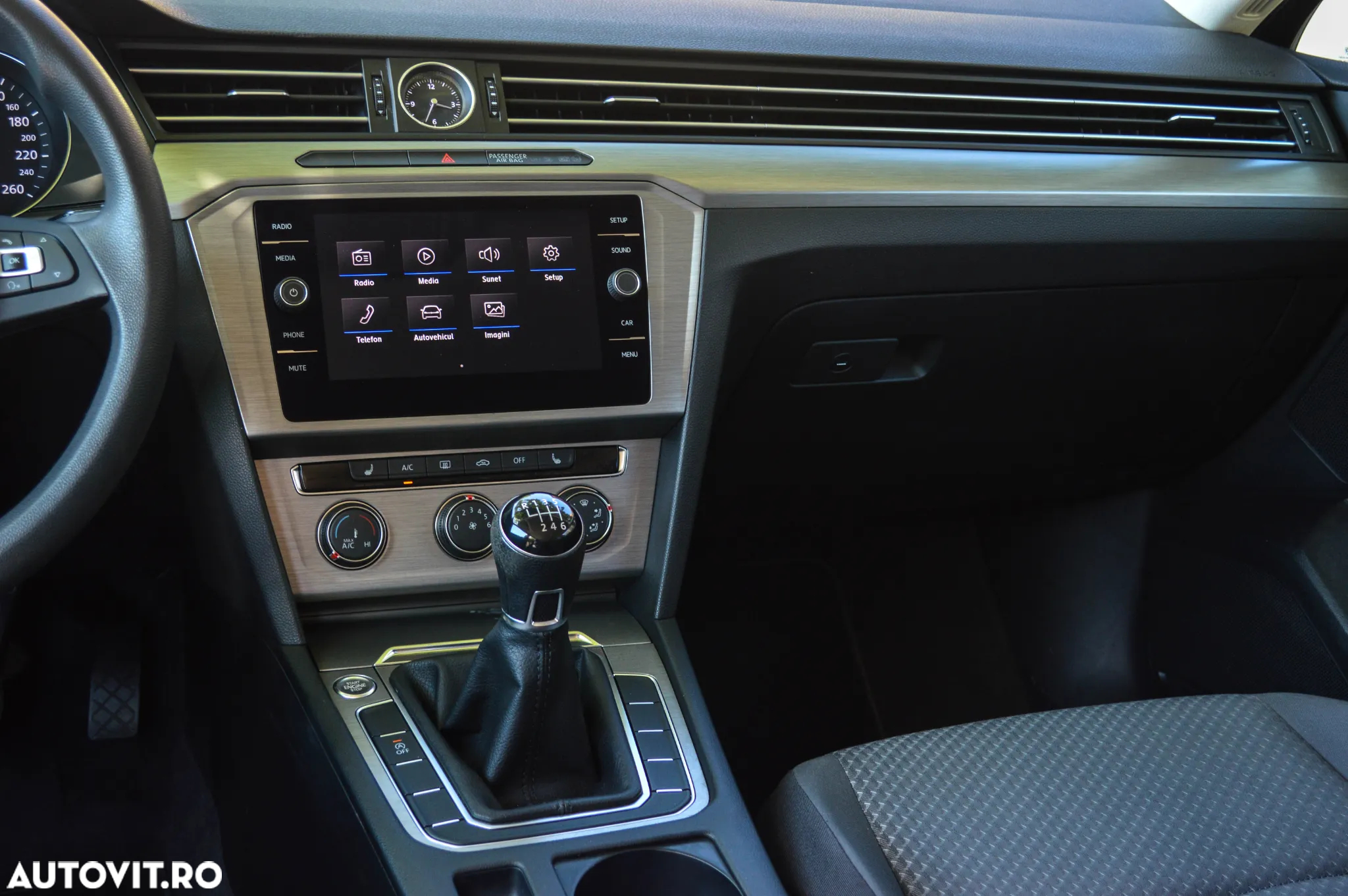 Volkswagen Passat 1.4 TSI (BlueMotion Technology) Trendline - 24