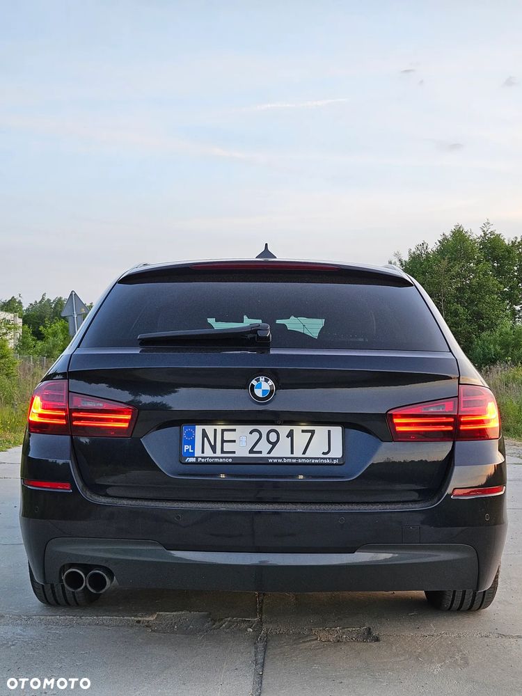 BMW Seria 5 520d xDrive Sport - 10