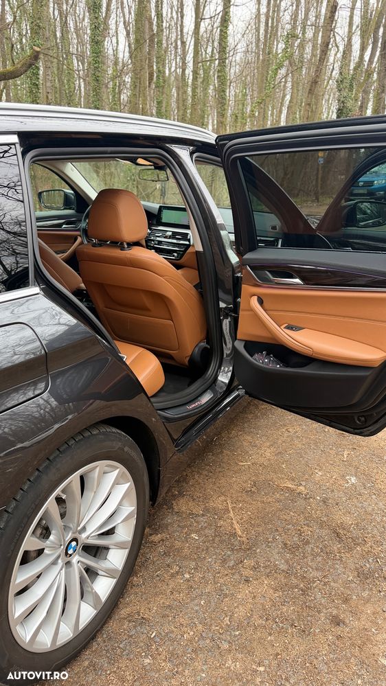BMW Seria 5 525d Aut. Luxury Line - 17