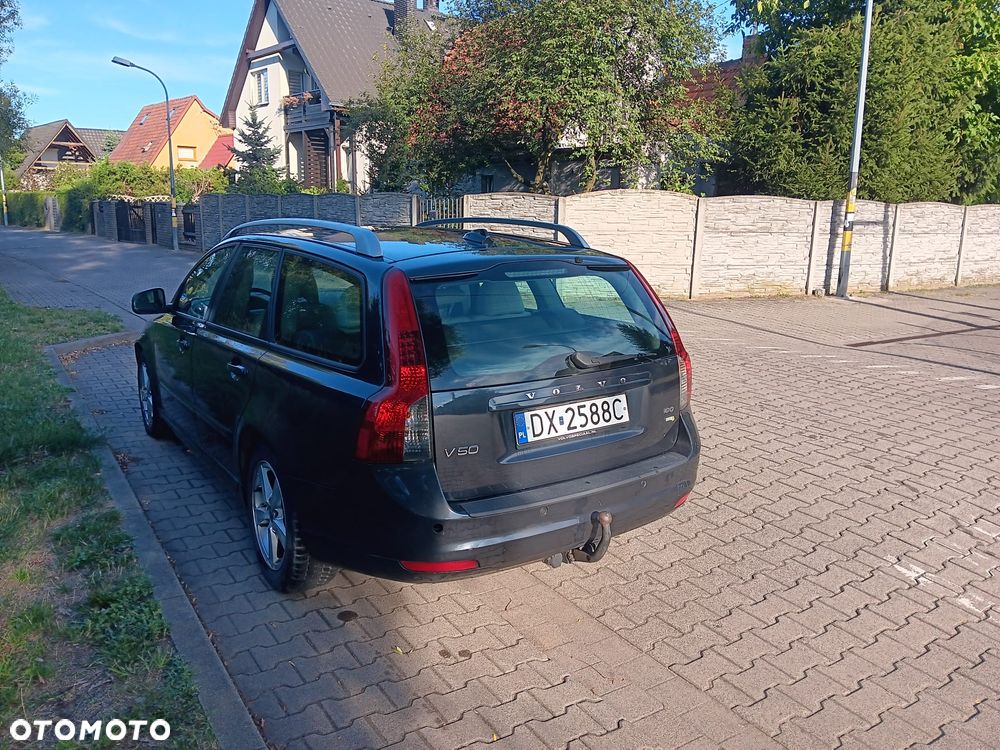 Volvo V50 1.6D DPF DRIVe - 6