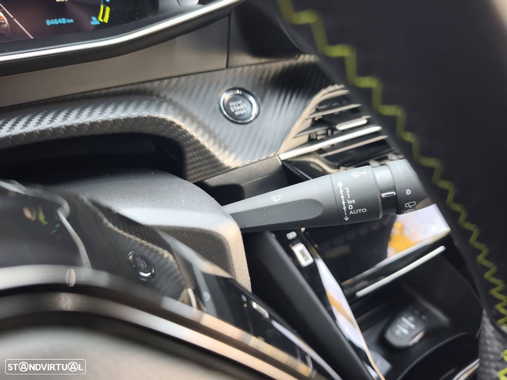 Peugeot e-208 GT Pack - 14