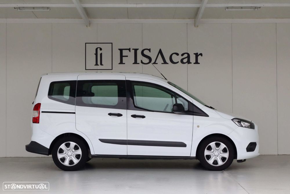 Ford Tourneo Courier 1.5 TDCi Ambiente - 6
