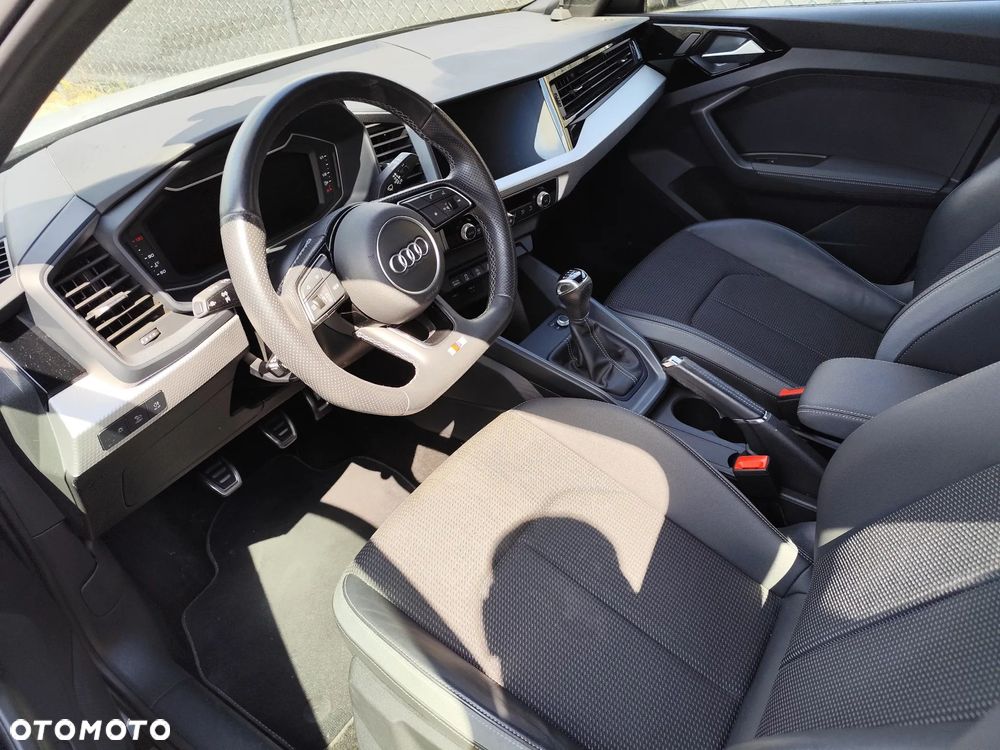 Audi A1 Sportback 30 TFSI S line - 14