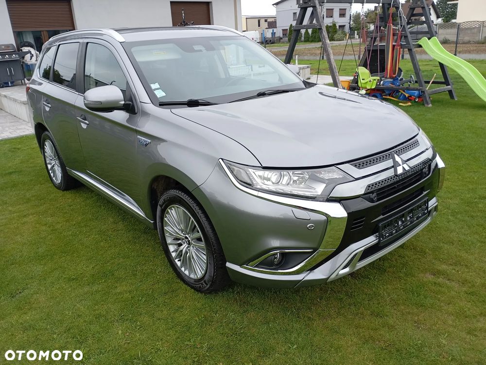 Mitsubishi Outlander - 6