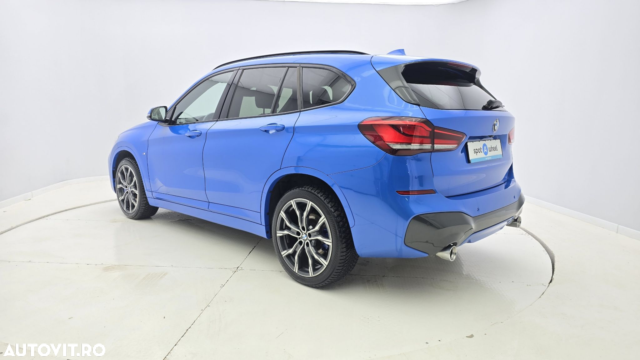 BMW X1 - 8